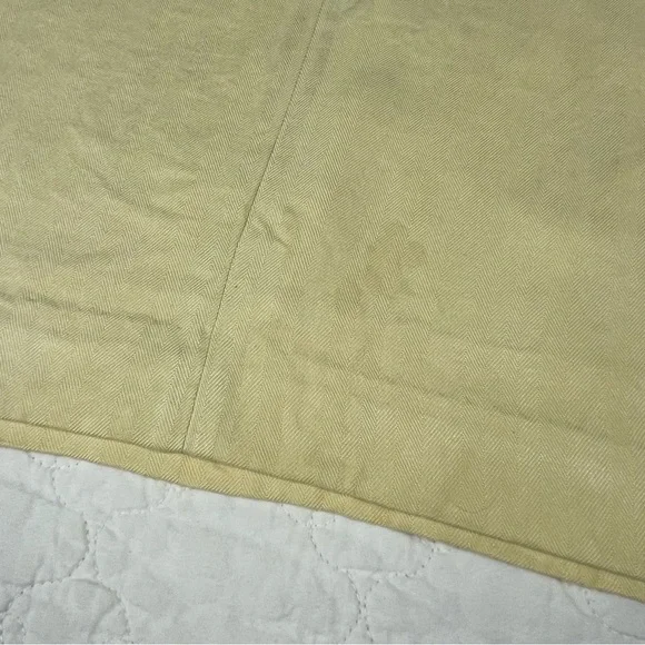 🔥Tommy Bahama 100% Silk Knee Length Yellow Butter Dress - Picture 12 of 13